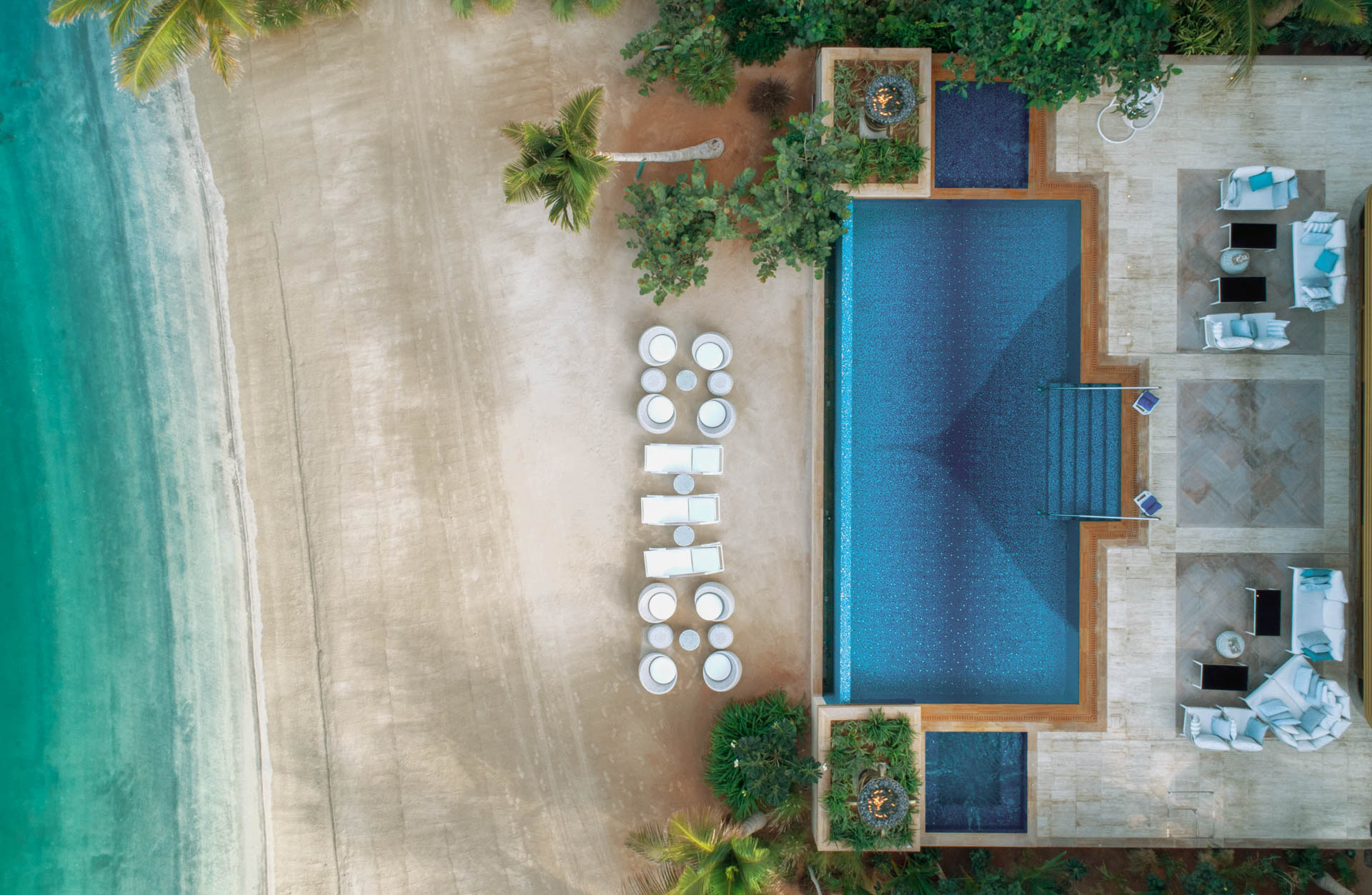 Sweden Island Beach Palace - Dubai