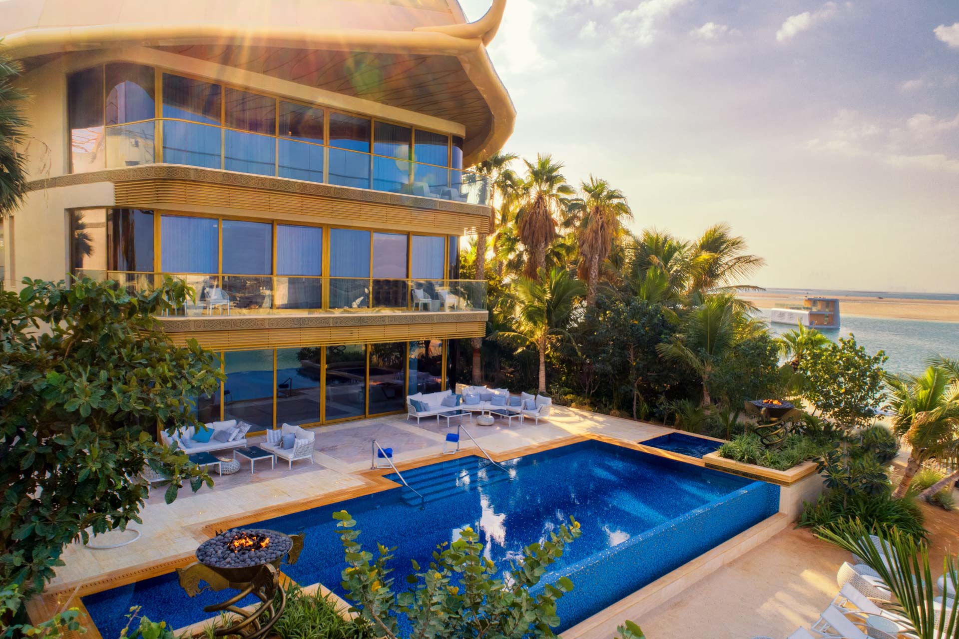 Sweden Island Beach Palace - Dubai