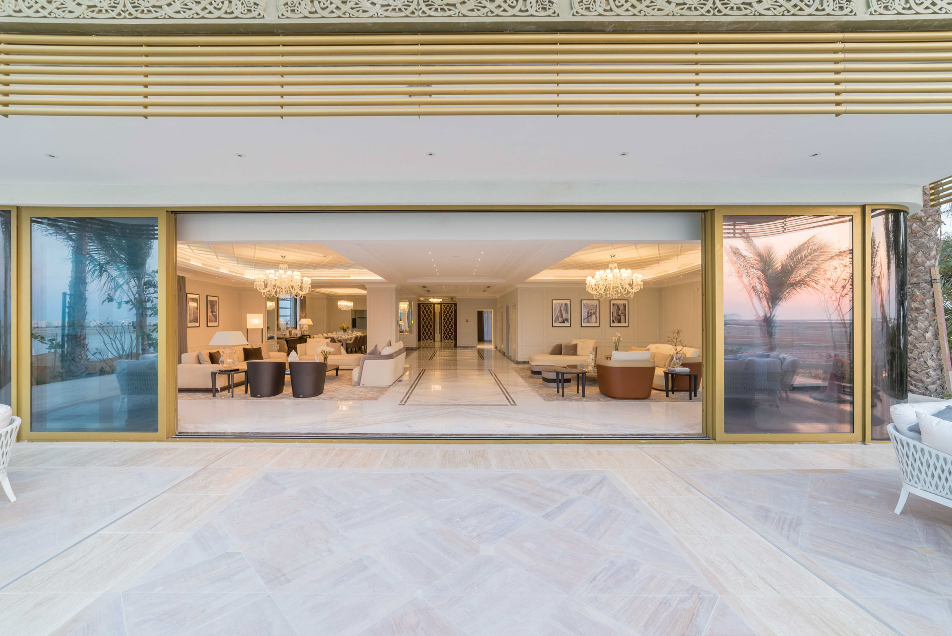 Sweden Island Beach Palace - Dubai