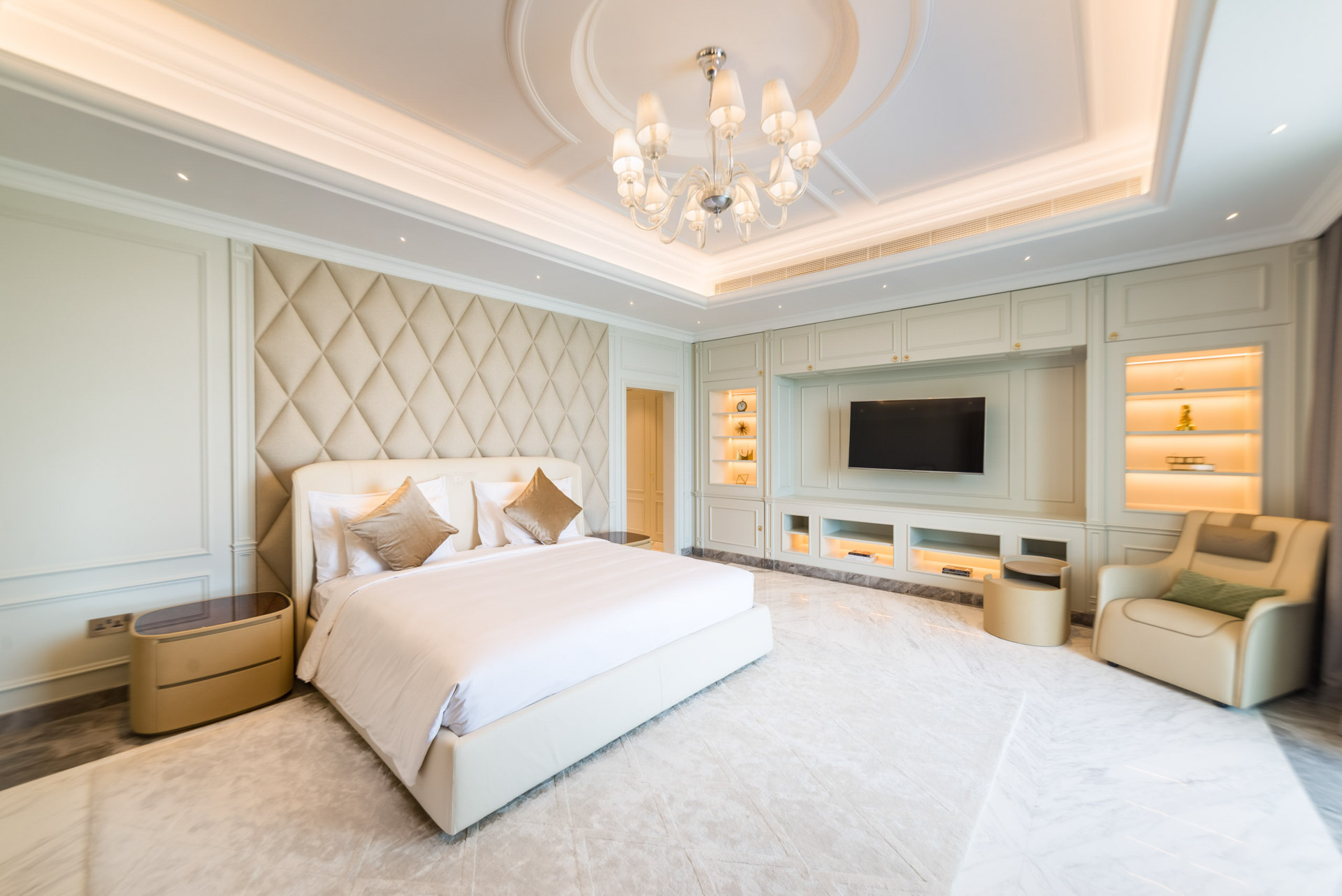 Sweden Island Beach Palace - Dubai