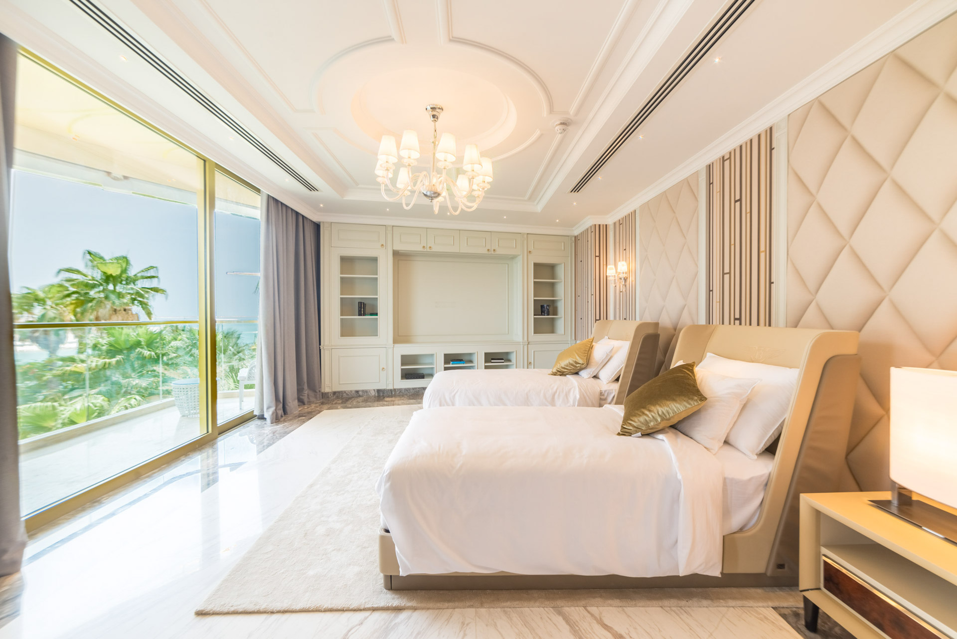 Sweden Island Beach Palace - Dubai